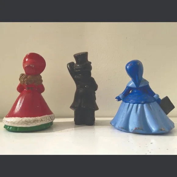 Vintage 1970s Holland Mold Ceramic Christmas Carolers – Set of 3 - Picture 3 of 3